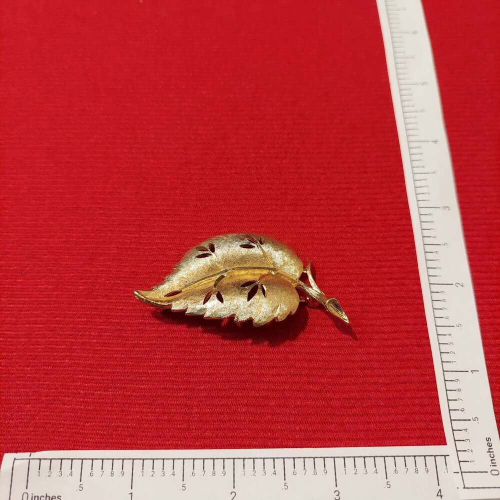 BSK Gold Tone Leaf Brooch Pin